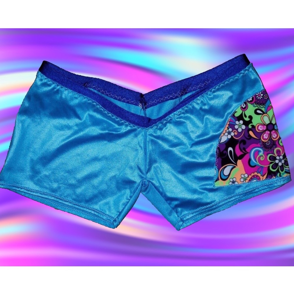 Unique short shorts